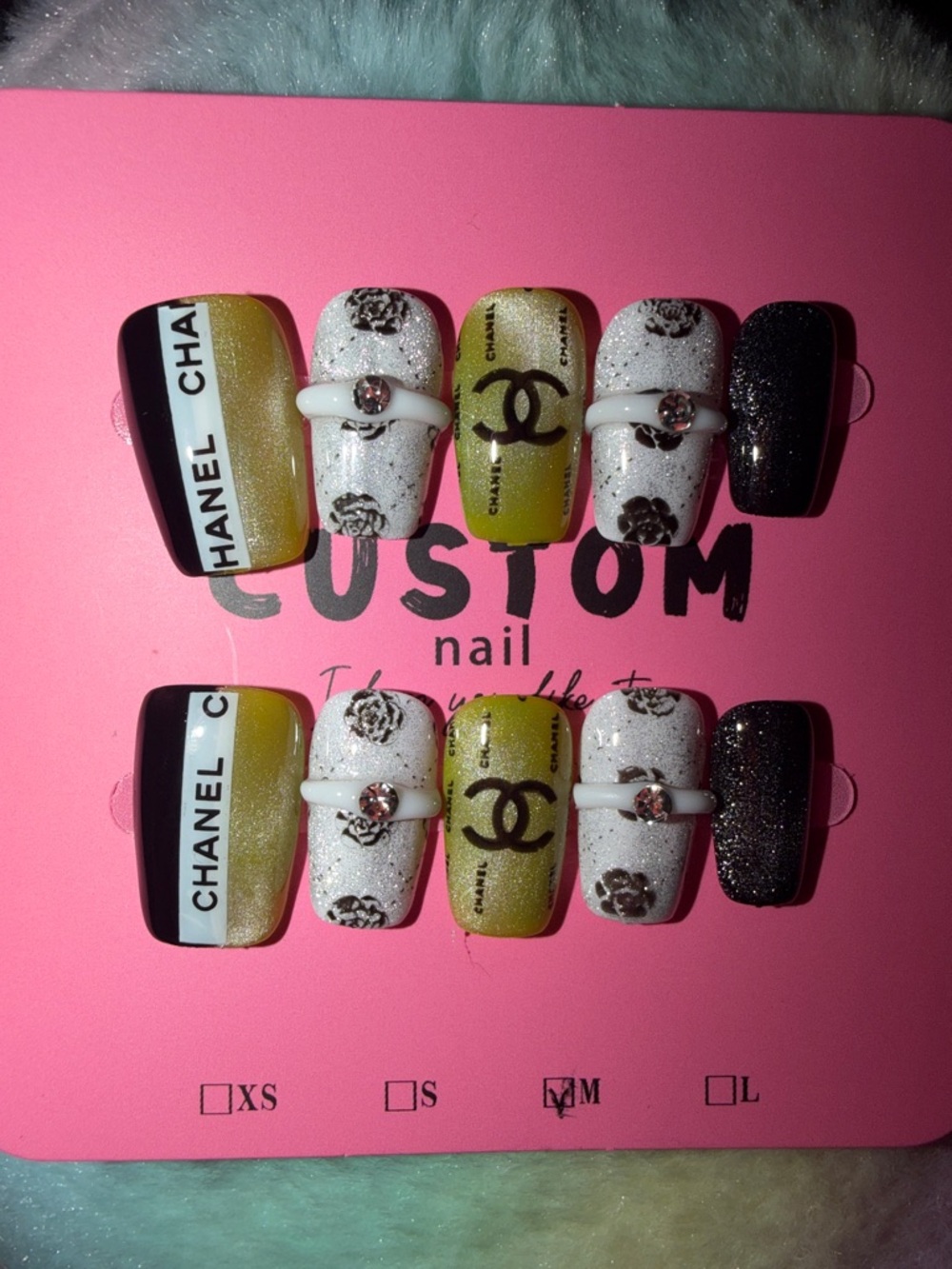 CHANEL Yellow, White & Black Logo Accent Press-On Nail Set